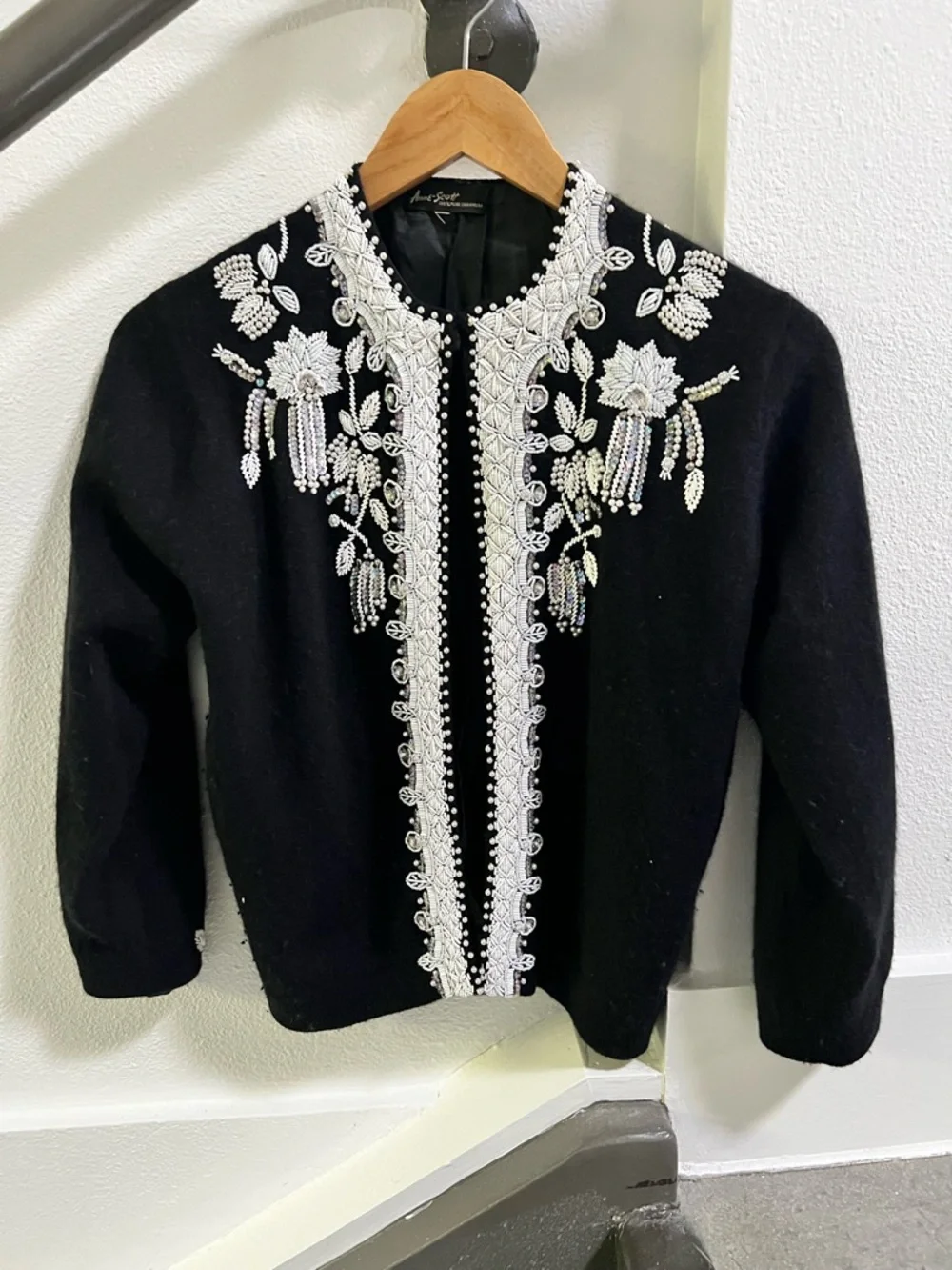 Anne Scott Vintage Embellished Black Women's Cardigan Sweater - Picture 3 of 12